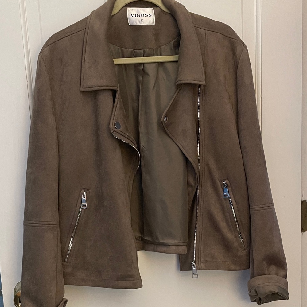 Vigoss Women's Taupe Leather Jacket - Picture 2 of 8